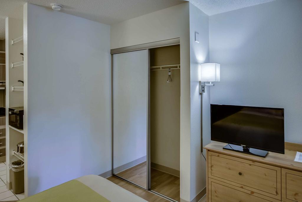 Studio 6-Houston, Tx - Hobby South Экстерьер фото